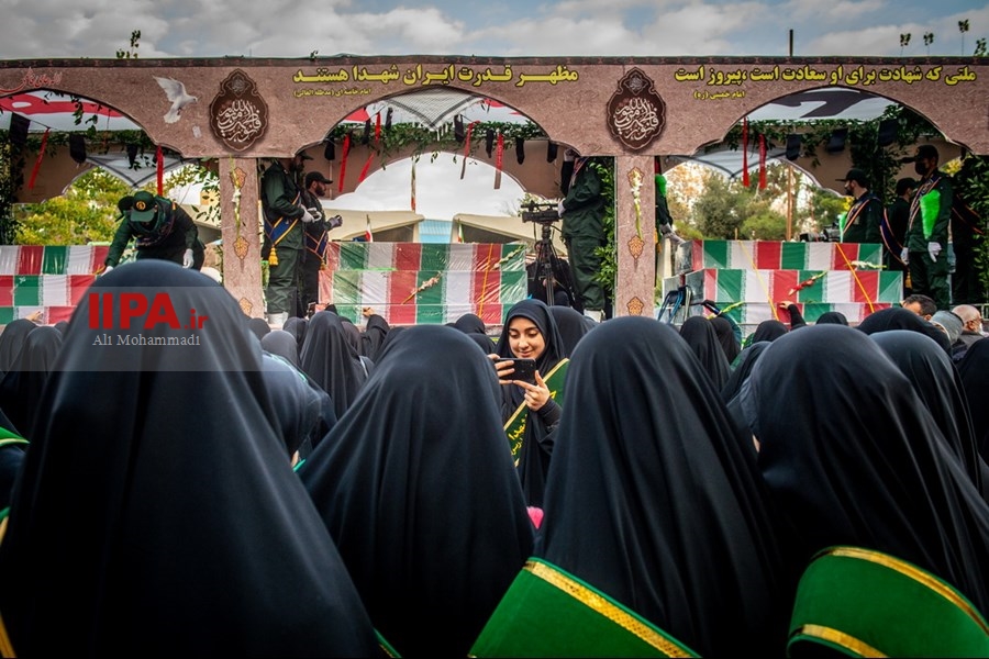   تشییع پیکر ۲۰۰ شهید گمنام دفاع مقدس - تهران