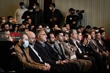  روایت موسیقایی سربازنامه با اجرای پرواز همایی