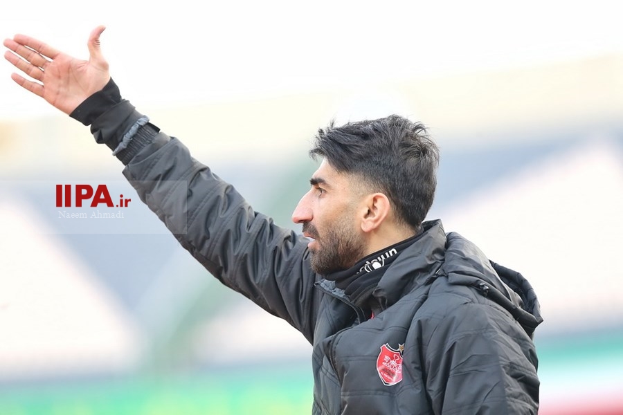   دیدار تیم های فوتبال پرسپولیس و ون پارس