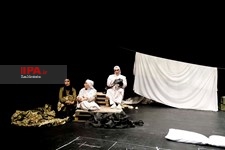   نمایش ناگفته های هشت سال زنانگی