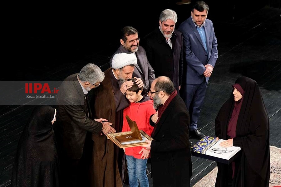   پانزدهمین دوره جایزه ادبی جلال
