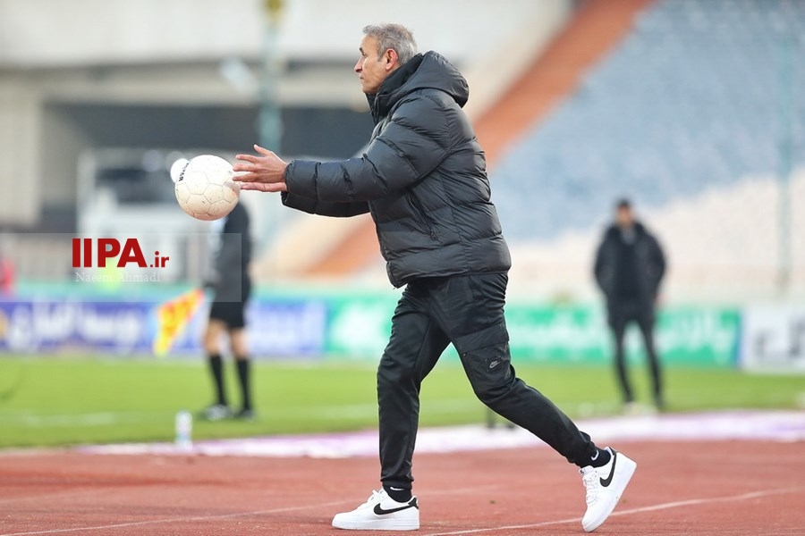   دیدار تیم های فوتبال پرسپولیس و ذوب آهن