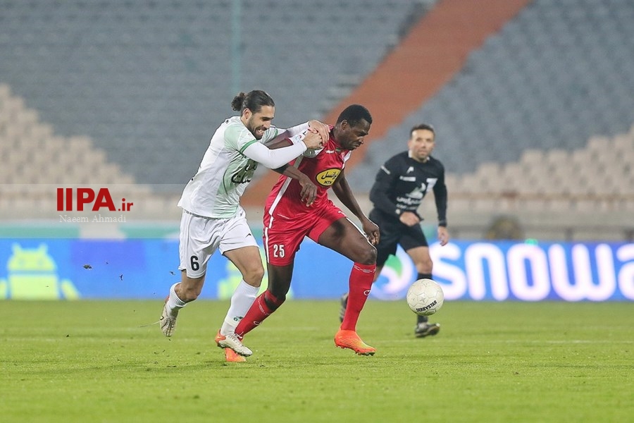   دیدار تیم های فوتبال پرسپولیس و ذوب آهن