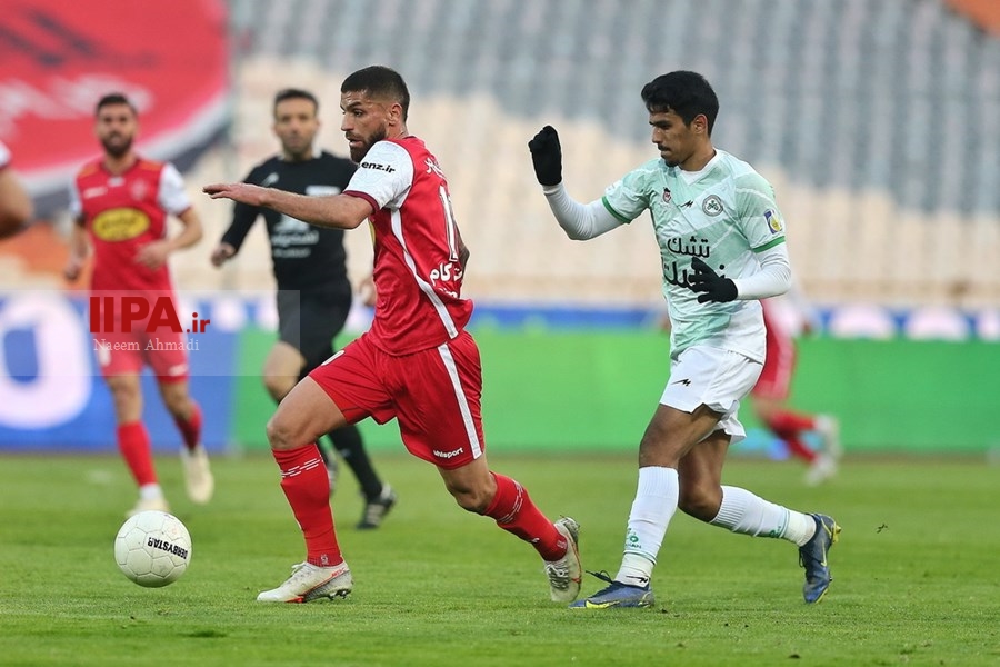   دیدار تیم های فوتبال پرسپولیس و ذوب آهن