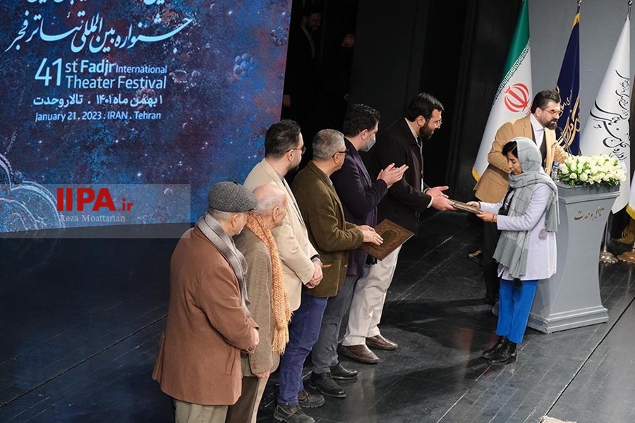   افتتاحیه چهل و یکمین جشنواره تئاتر فجر