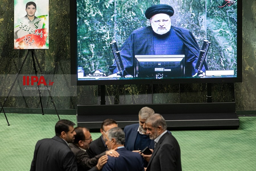   صحن علنی مجلس با حضور رییس جمهور