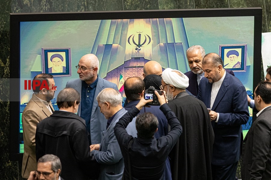   صحن علنی مجلس با حضور رییس جمهور