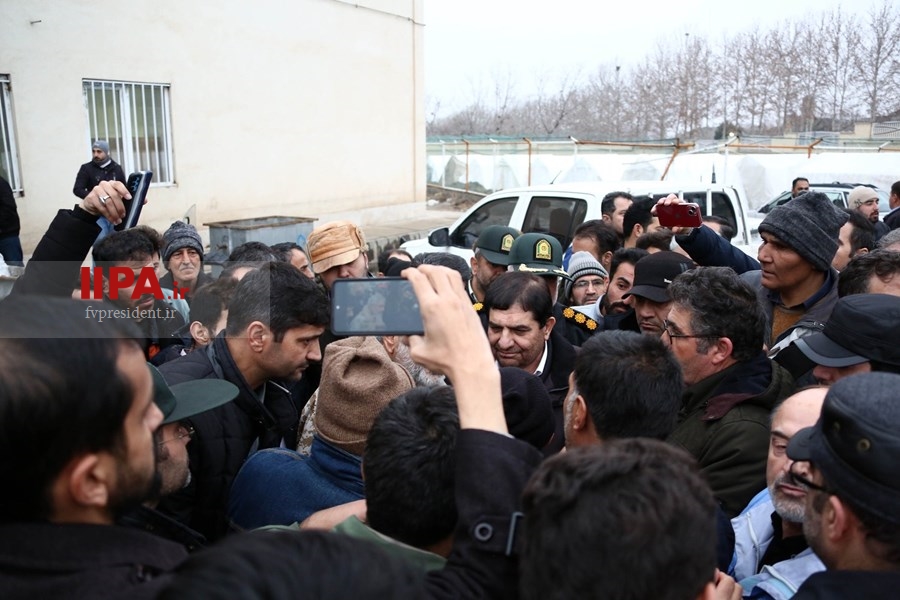   بازدید معاون اول ریاست جمهوری از مناطق زلزله زده خوی