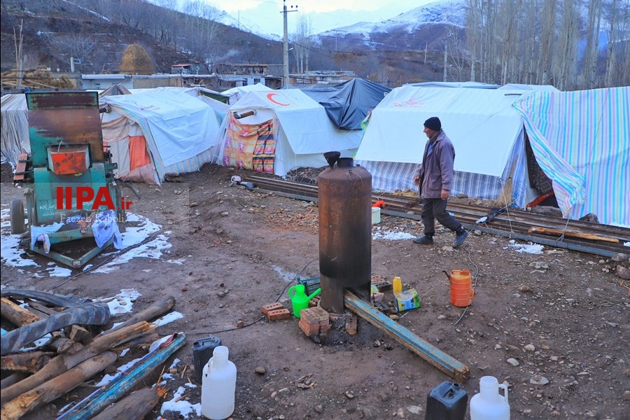   امداد رسانی در ارتفاعات صعب العبور روستاهای خوی