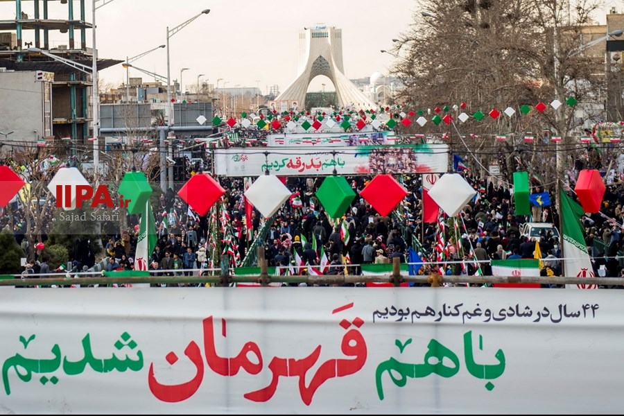   راهپیمایی ۲۲ بهمن ۱۴۰۱ - تهران (۲)