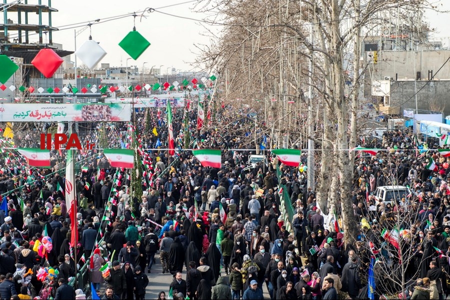   راهپیمایی ۲۲ بهمن ۱۴۰۱ - تهران (۲)