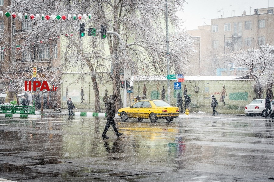   بارش برف در تهران 2