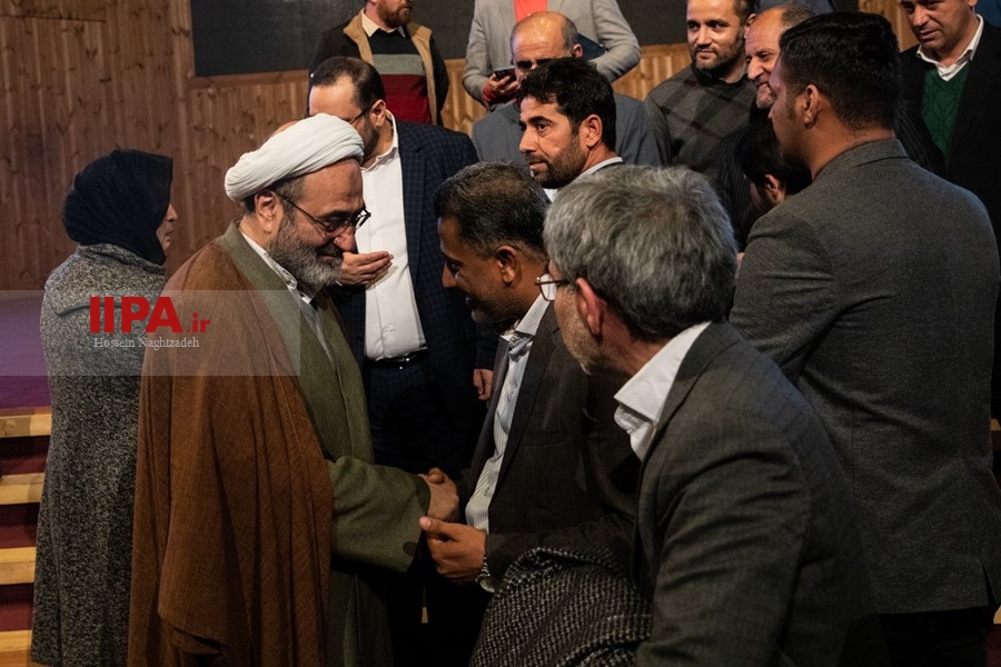   بیانیه گام دوم ,فکر ورزی و آژاد اندیشی 
