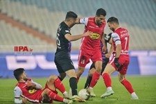   دیدار دو تیم  پرسپولیس و هوادار 