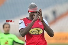   دیدار دو تیم  پرسپولیس و هوادار 