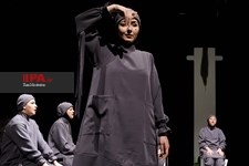   نمایش همه چیز می‌گذرد، تو نمی‌گذری