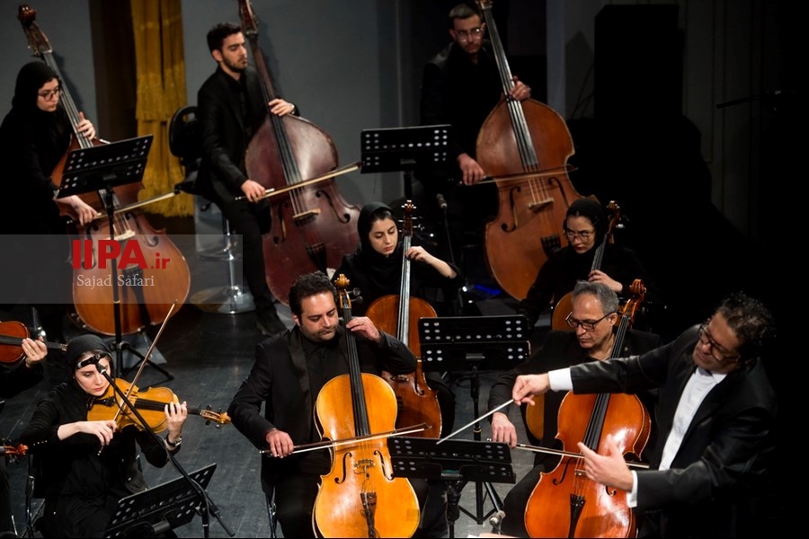   اجرای ارکستر پیامبر مهربانی 