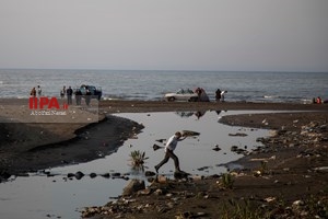 گردشگران نوروزی در بندر انزلی