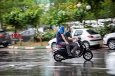   بارش باران بهاری در تهران