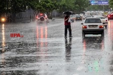   بارش باران بهاری در تهران