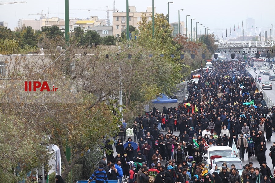   مراسم پیاده روی اربعین حسینی در تهران