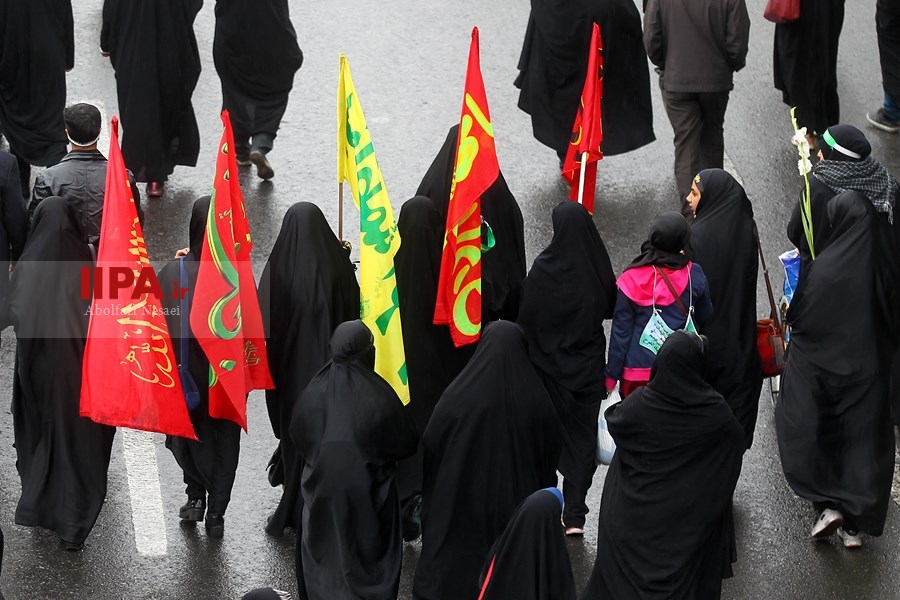   مراسم پیاده روی اربعین حسینی در تهران