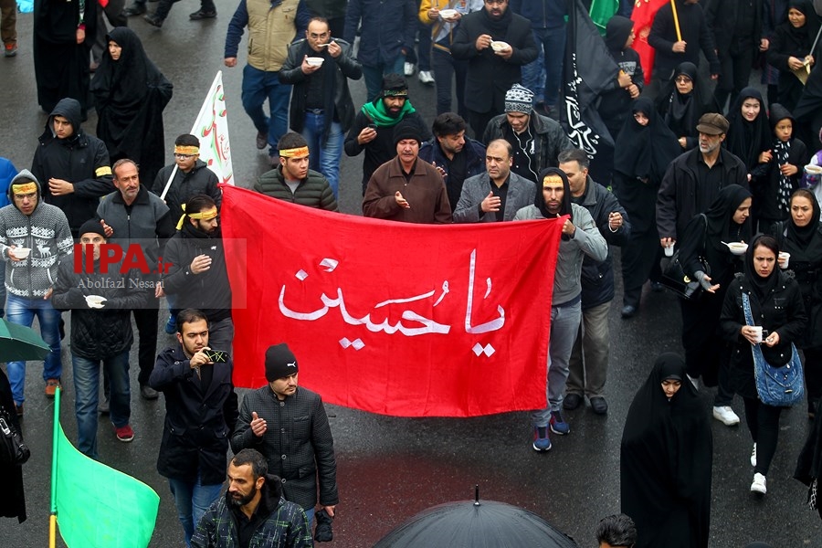   مراسم پیاده روی اربعین حسینی در تهران