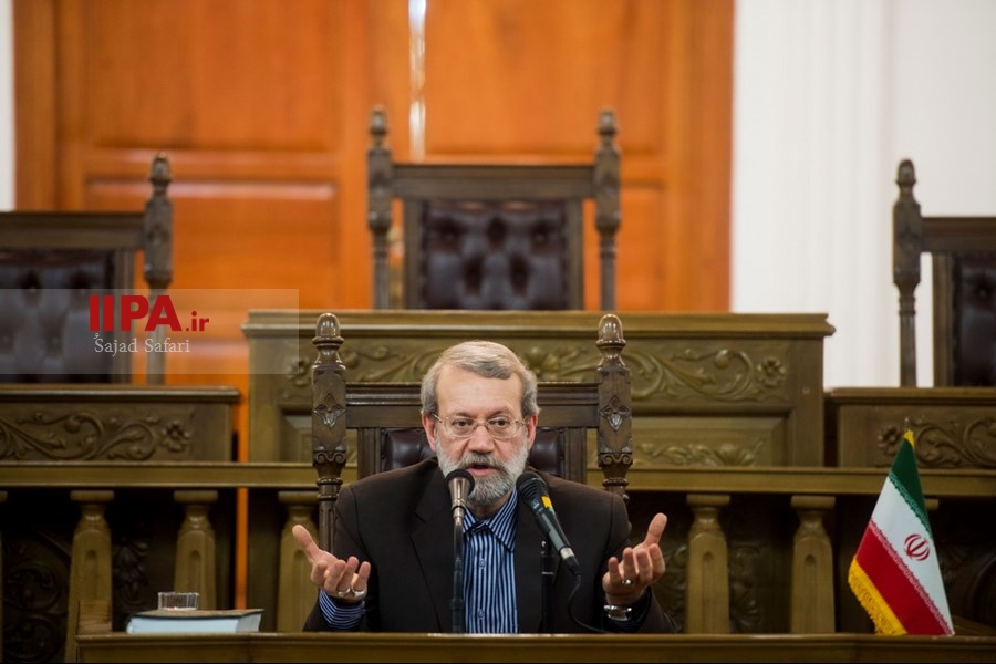  نشست خبری رئیس مجلس شورای اسلامی