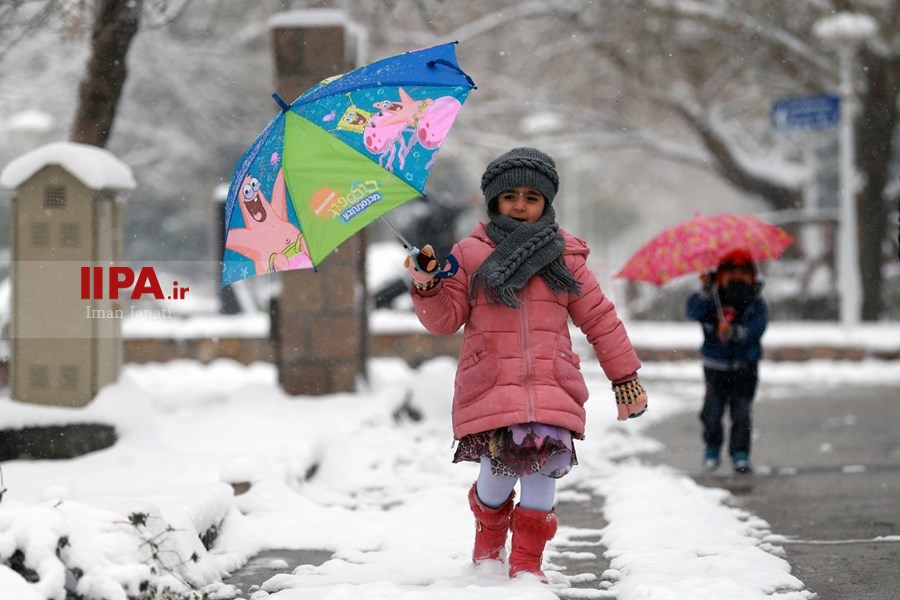   بارش برف پاییزی در مشهد