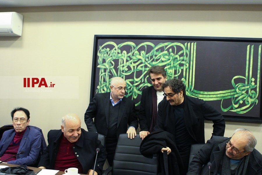   دیدار هنرمندان با وزیر ارشاد 