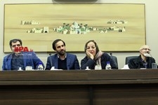   دیدار هنرمندان با وزیر ارشاد 
