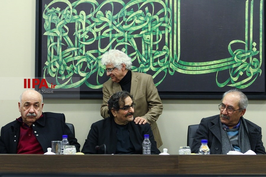   دیدار هنرمندان با وزیر ارشاد 
