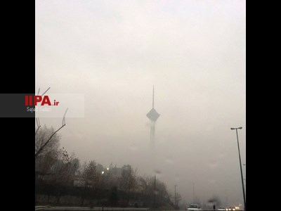 روز مه آلود تهران
