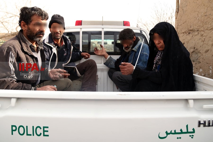   پلمپ 16 مرکز فروش مواد مخدر در مشهد‎