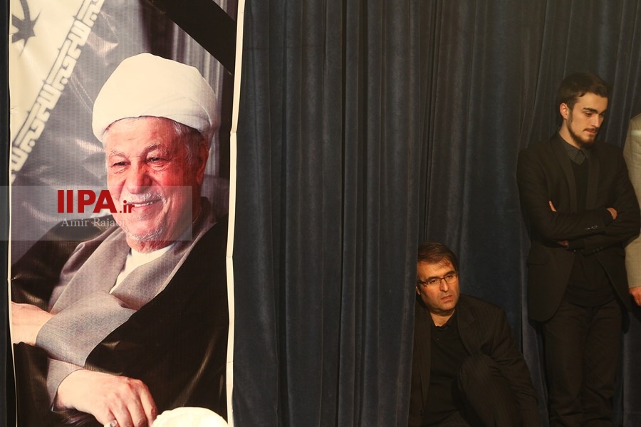   وداع با ایت الله هاشمی رفسنجانی در حسینیه جماران -3
