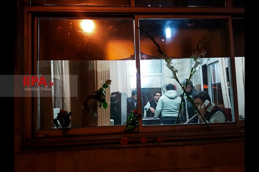   ادای احترام مردم ایران به شهدای آتش نشان ساختمان پلاسکو