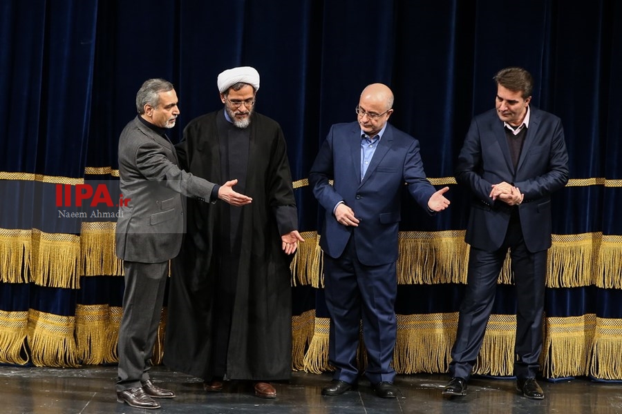   اختتامیه سی و دومین جشنواره موسیقی فجر