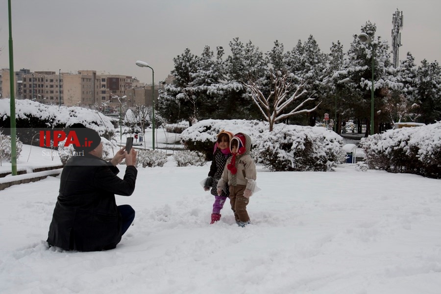   بارش برف زمستانی در تهران 