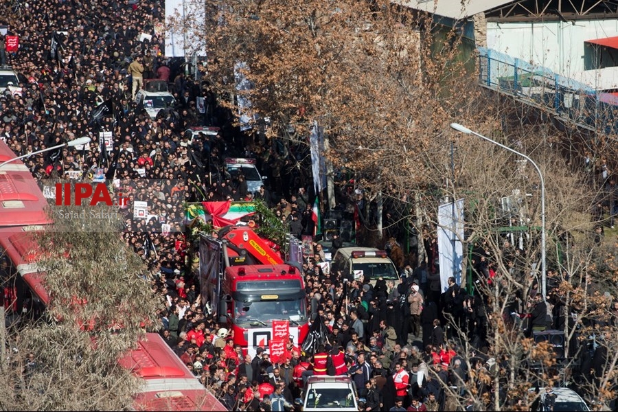    تشییع پیکر شهدای آتش‌نشان حادثه پلاسکو 3