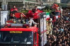    تشییع پیکر شهدای آتش‌نشان حادثه پلاسکو 3