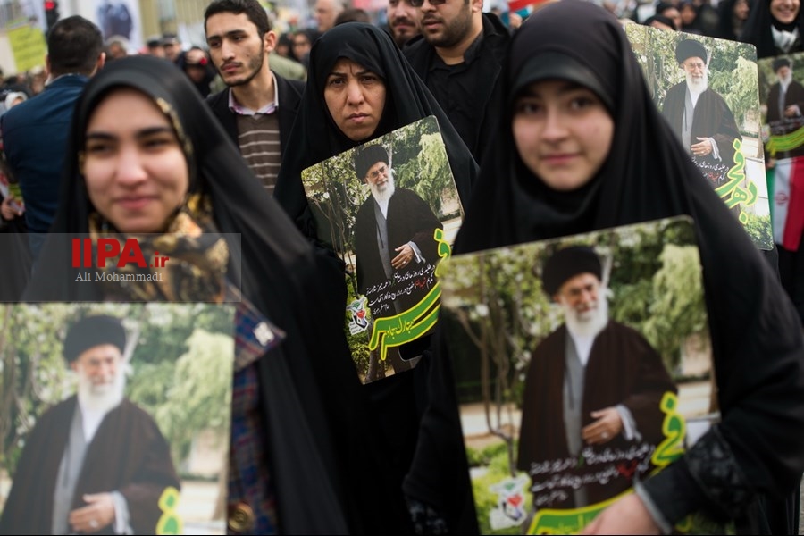   راهپیمایی 22 بهمن در تهران 