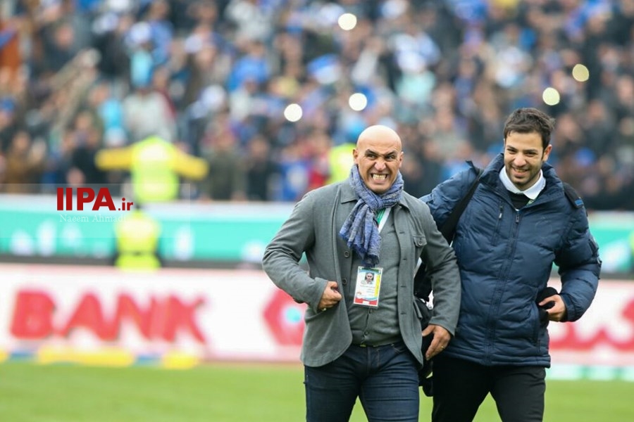   هفته بیست و یکم لیگ برتر/دیدار تیمهای استقلال و پرسپولیس (1)
