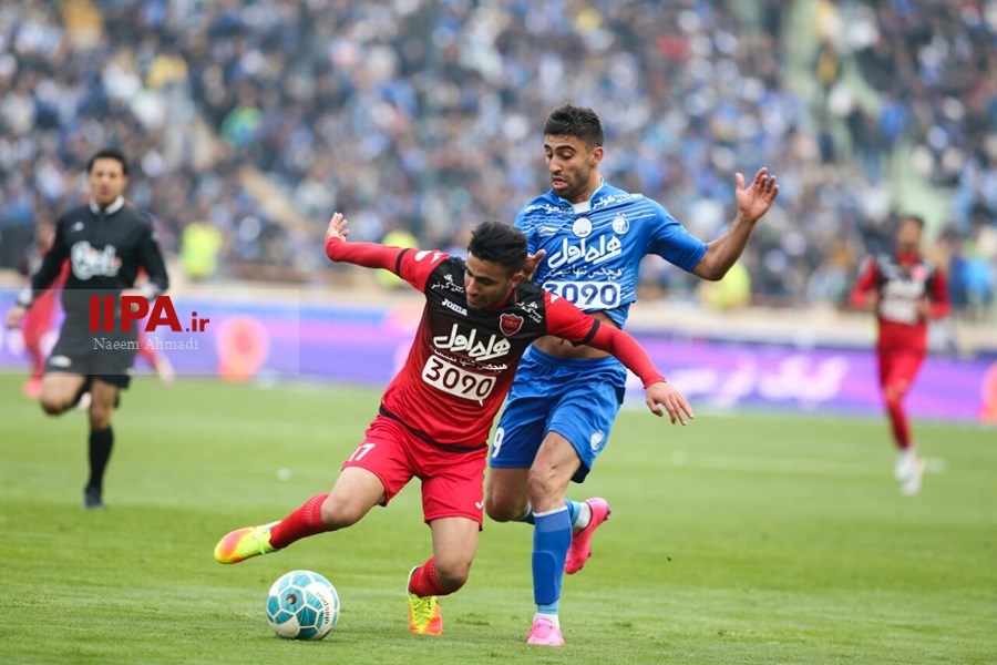   هفته بیست و یکم لیگ برتر/دیدار تیمهای استقلال و پرسپولیس (1)