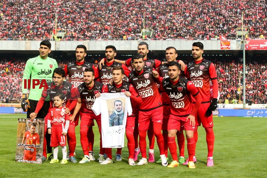   هفته بیست و یکم لیگ برتر/دیدار تیمهای استقلال و پرسپولیس (1)