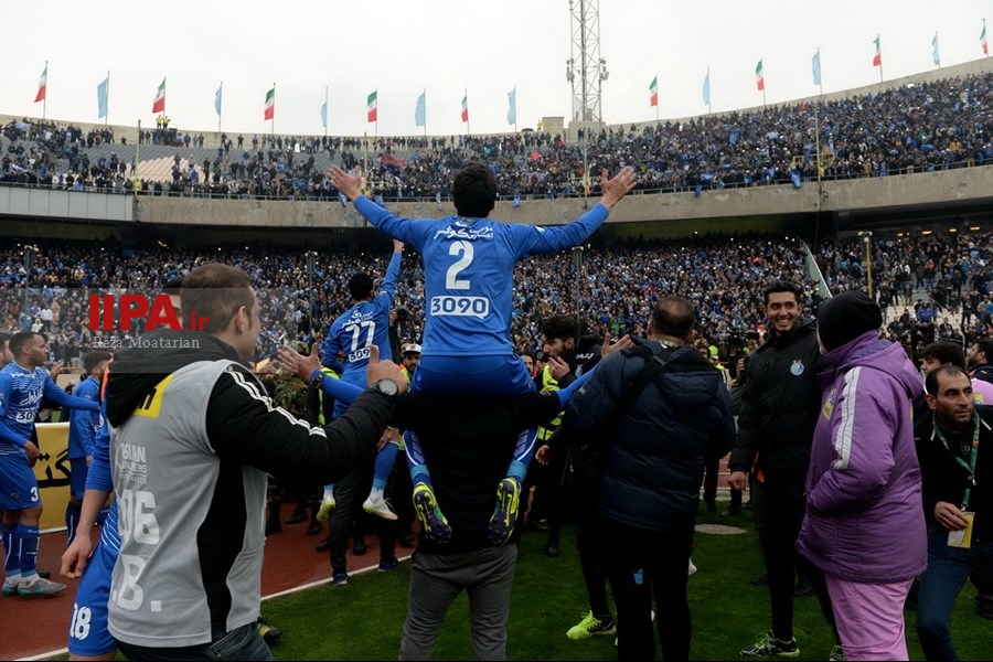   هفته بیست و یکم لیگ برتر/دیدار تیمهای استقلال و پرسپولیس (2)