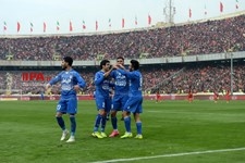  هفته بیست و یکم لیگ برتر/دیدار تیمهای استقلال و پرسپولیس (2)