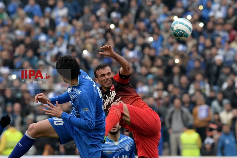   هفته بیست و یکم لیگ برتر/دیدار تیمهای استقلال و پرسپولیس (2)