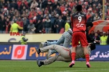   هفته بیست و یکم لیگ برتر/دیدار تیمهای استقلال و پرسپولیس (2)