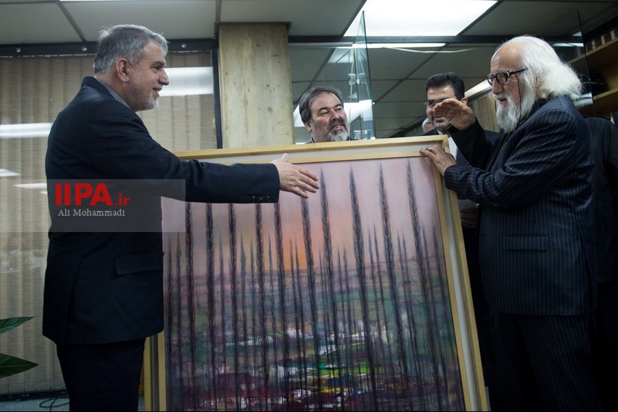   نشست وزیر ارشاد با هنرمندان حوزه تجسمی