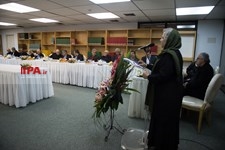   نشست وزیر ارشاد با هنرمندان حوزه تجسمی